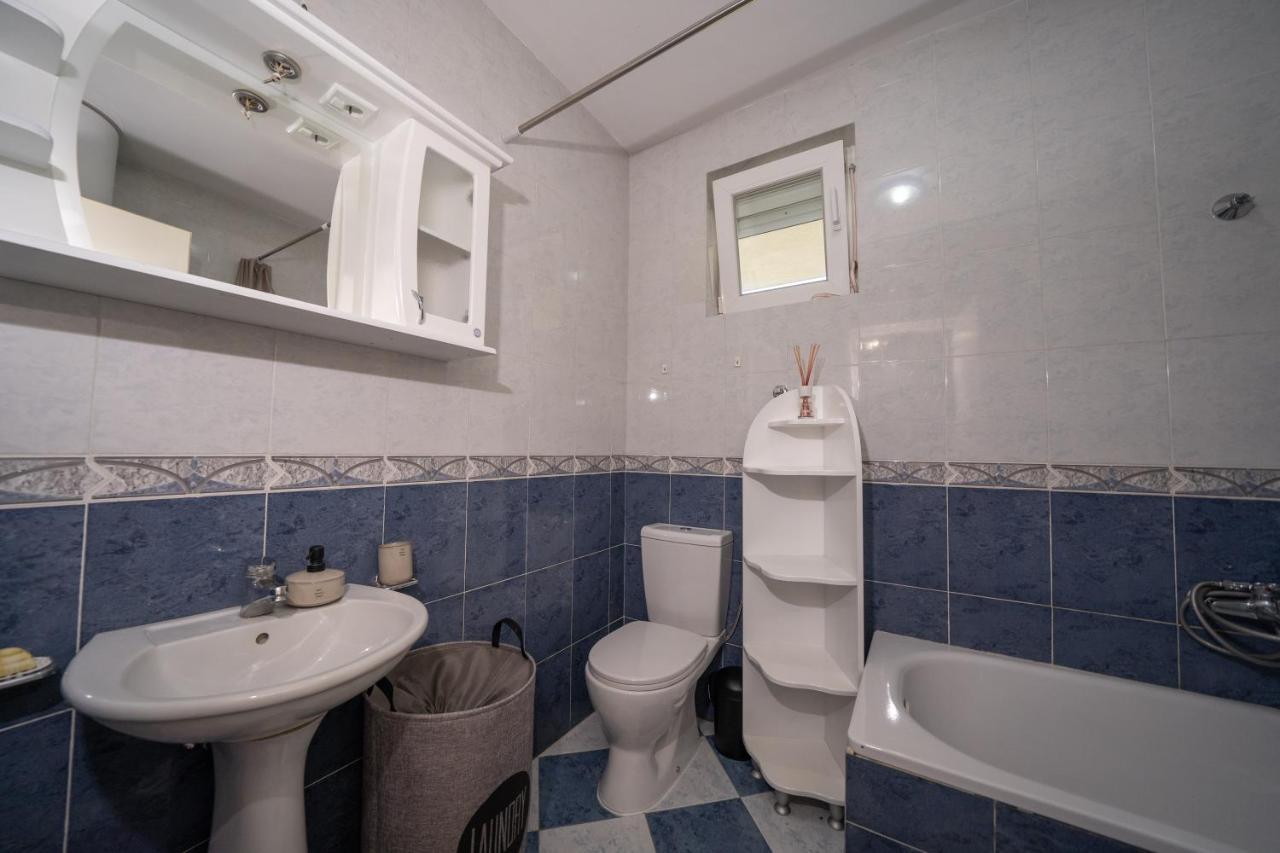 Appartement Sunshine à Kotor Extérieur photo