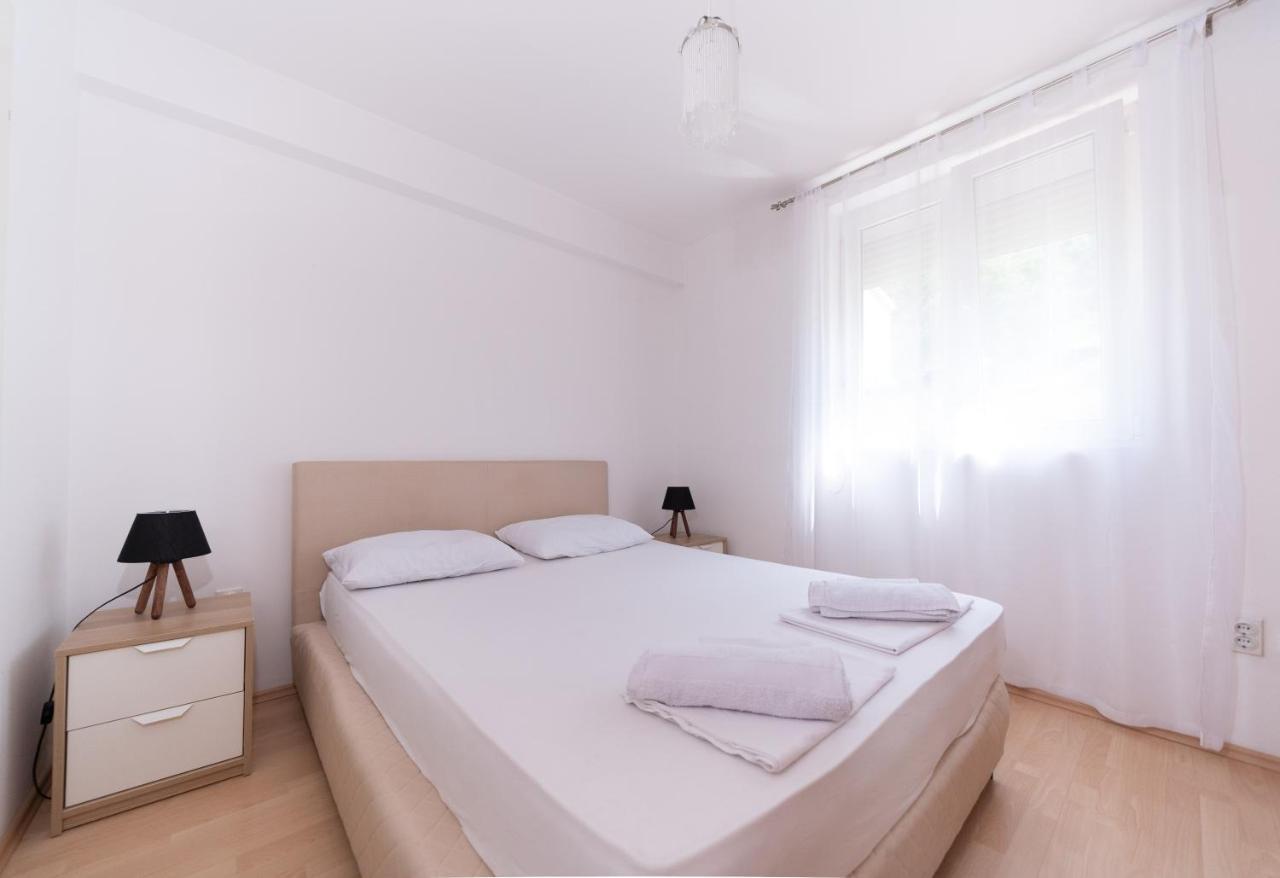 Appartement Sunshine à Kotor Extérieur photo